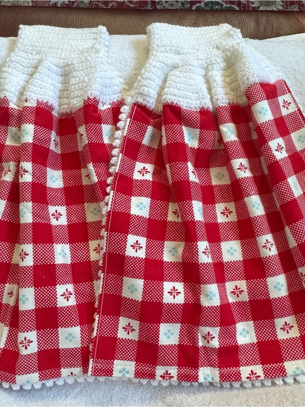 Pioneer Woman Crochet Hanging Kitchen Towels Pair Red Check